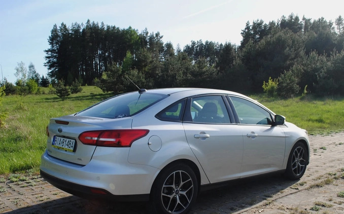 Ford Focus cena 43900 przebieg: 53050, rok produkcji 2017 z Wasilków małe 92